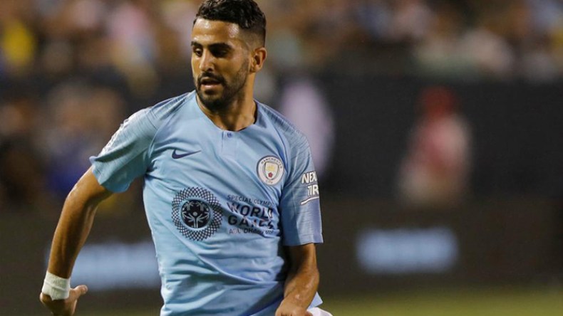 محرز يؤكد تحقيق حلمه باللعب لـ”مانشستر سيتي”