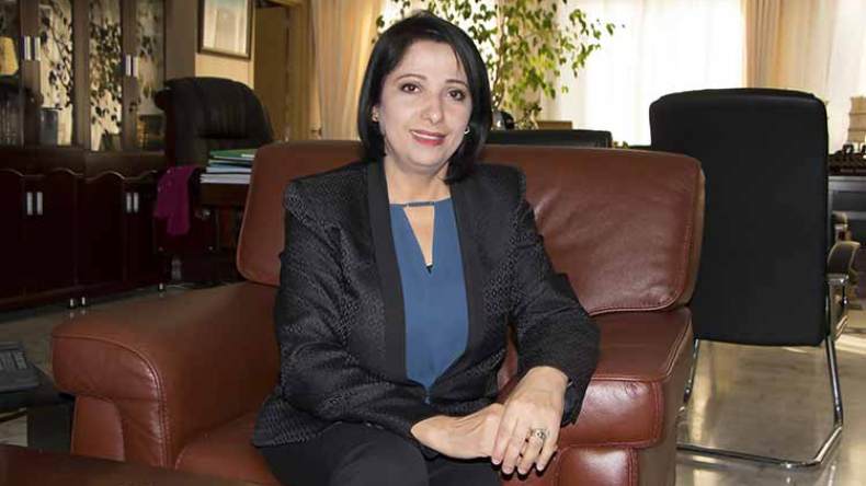 زرواطي تفجّر مؤتمر “تاج”.. ومقاطعة جماعية لقيادة الحزب