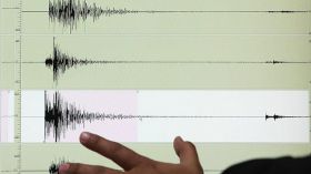 قتيلان في زلزال ضرب مناطق بإيران والعراق