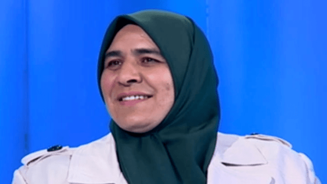 زهية بن قارة.. رئيسة بلدية تجسّد مقولة “عيشة خير من عياش”