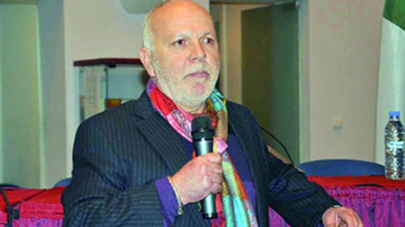 زياني شريف عياد ينقل محمد ديب إلى خشبة المسرح