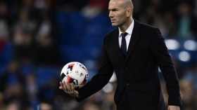 والد هازارد يحمل زيدان مسؤولية عدم انضمامه للريال