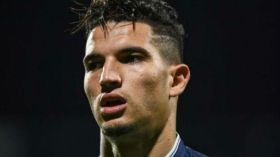 فرحات مرشح لجائزة أفضل لاعب في شهر أوت في الدوري الفرنسي