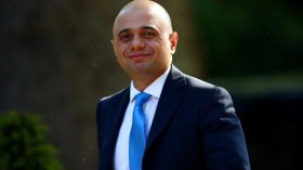 ساجد جاويد يعلن ترشحه لخلافة ماي