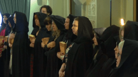 ساحرات روسيات يؤدين طقوساً لأجل بوتين (فيديو)