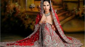 لعاشقات الساري.. إليكن أجمل الموديلات