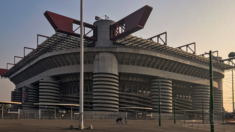 ميلان والانتر يصران على تهديم سان سيرو