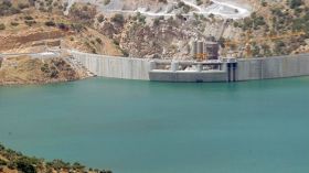 تعليمات بوضع محطة معالجة المياه الجديدة بسد تالسديت حيز الخدمة هذا الصيف