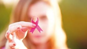 سرطان الثدي يقتل 3500 جزائرية سنويا