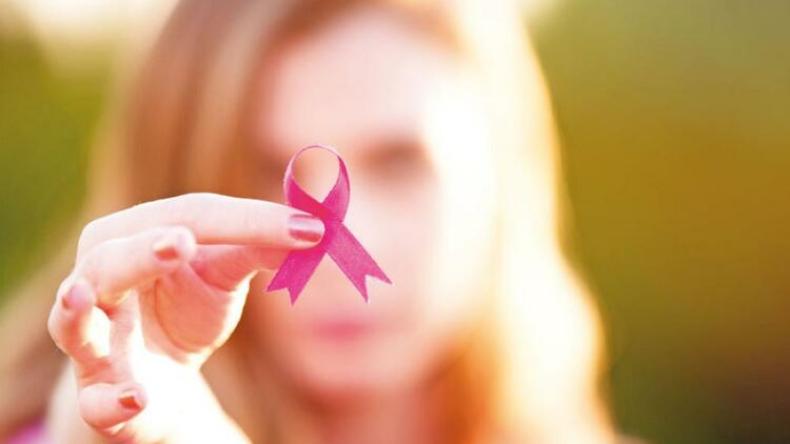 سرطان الثدي يقتل 3500 جزائرية سنويا