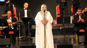 لم أصرح يوما أنني اعتزلت الفنّ ولا أحبّ وصفي بمصطلح “الالتزام”