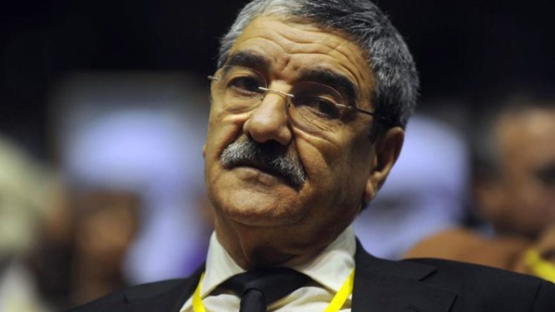 سعيد سعدي أمام المحكمة للتحقيق في قضية قذف