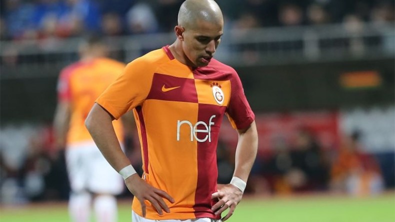 أزمة كبيرة في غلطا سراي بسبب سفيان فيغولي