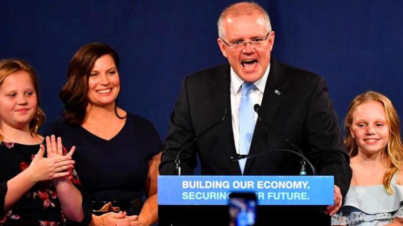 الائتلاف المحافظ يحقق فوزاً مفاجئاً في الانتخابات