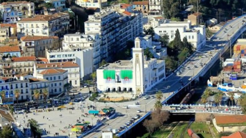 اختفاء سيدة وطفليها بسكيكدة