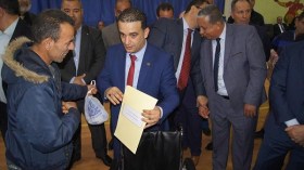 برلماني يصف تصريحات زهرة فاسي بـ”اللامسؤولة”