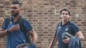 مدرب نوتنغهام فورست “يُضحّي” بِلاعبه سوداني