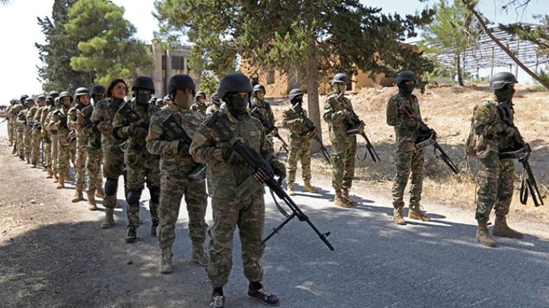 المعارضة تستكمل سحب الأسلحة الثقيلة من إدلب