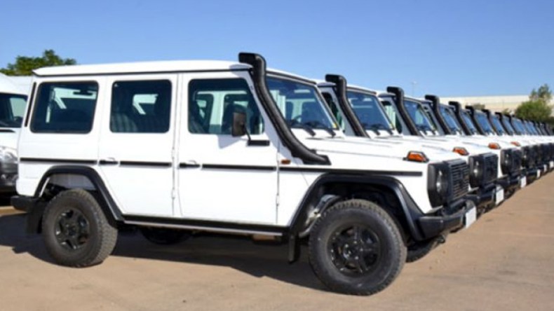 وزارة الدفاع تدعم هيئات عمومية وخاصة بـ554 سيارة مرسيدس