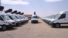 50 مركبة مرسيدس من وزارة الدفاع لفرع الرسائل والطرود لـ”بريد الجزائر”