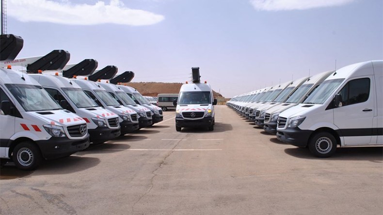 50 مركبة مرسيدس من وزارة الدفاع لفرع الرسائل والطرود لـ”بريد الجزائر”