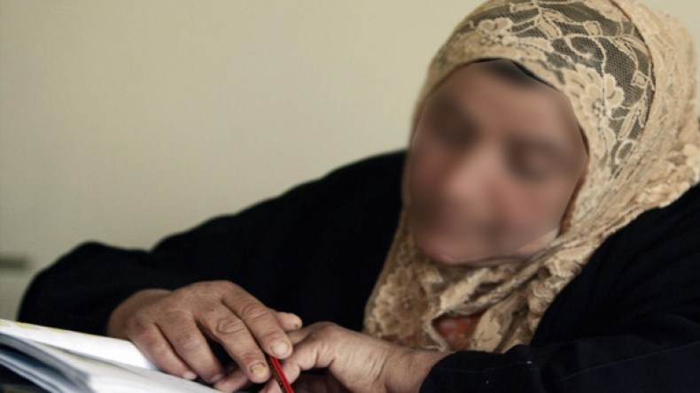 سيدة في الستين تجتاز شهادة إثبات المستوى بالجلفة