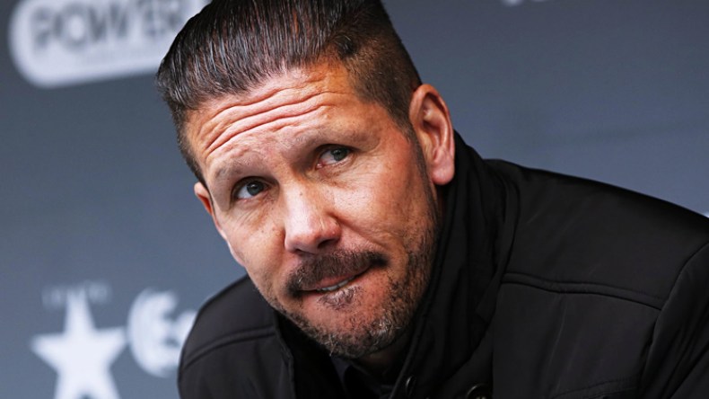 سيميوني يكشف سر حزنه