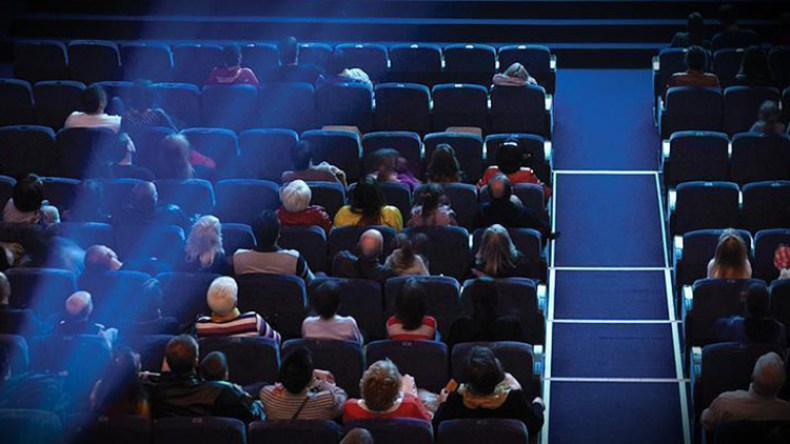 عرض 200 فيلم جزائري و1000 فيلم أجنبي خلال 2019