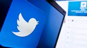 تويتر يحاول فرض رقابة على تغريدات ترامب