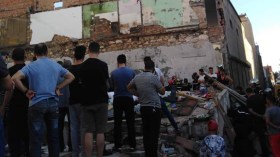 مقتل زوجين إثر انهيار مبنى بحي شوبو