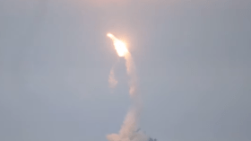 روسيا تختبر صاروخ “تسيركون” الخارق للصوت (فيديو)