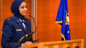 تعرف على أول واعظة مسلمة في الجيش الأمريكي