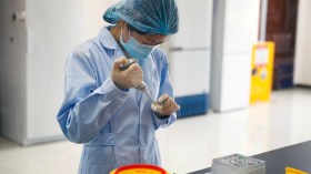 الصين تضمن تزويد الدول الفقيرة بلقاح كورونا