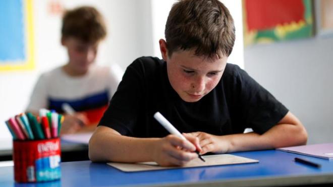 تغيب الأطفال عن المدارس أخطر من كورونا