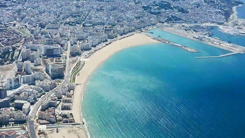 خسائر بملايين الدولارات لمدينة طنجة المغربية