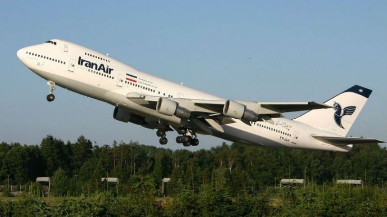 إيران تعلن تسلمها لـ 5 طائرات فرنسية