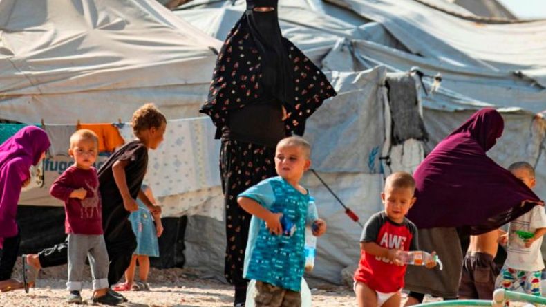 روسيات محتجزات في سوريا يناشدن بوتين إعادتهن لبلادهن