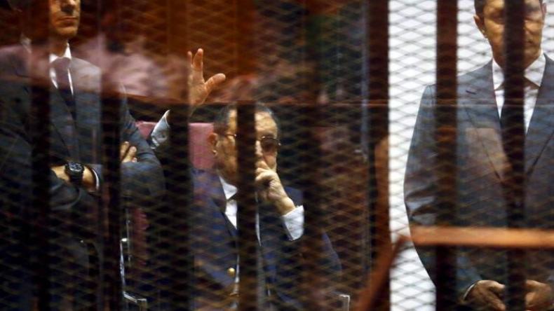 مصر تبرئ نجلي مبارك في قضية “التلاعب بالبورصة”