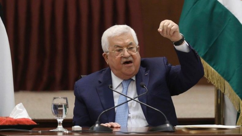 محمود عباس يلتقي رئيس المؤتمر اليهودي العالمي