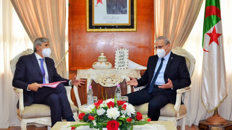 هذا ما اقترحه وزير التعليم العالي على سفير الأرجنتين بالجزائر
