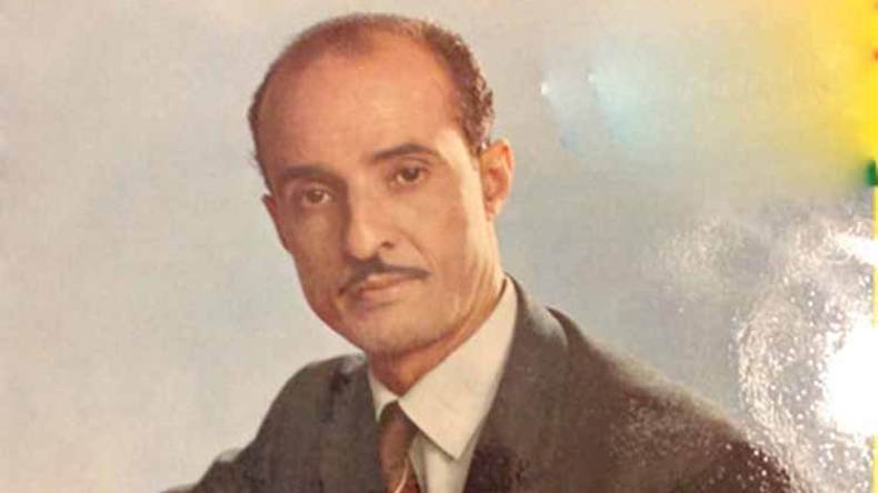 مبدع في فن عالج به المرضى وهذب به النفوس