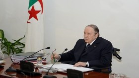 بوتفليقة سيُدرج تعديلات على قانون المالية التكميلي