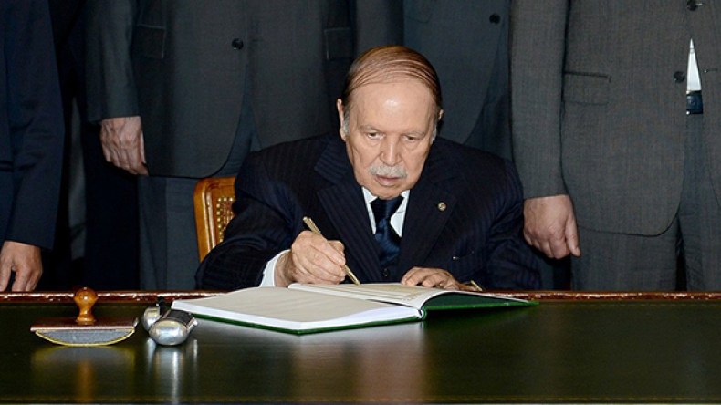 قانون مالية تكميلي يعيد النظر في الإعفاءات الضريبية للمستثمرين