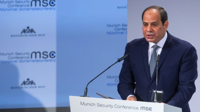 السيسي يدعو أوروبا لمراقبة المساجد