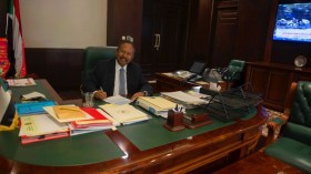 نجاة رئيس الوزراء السوداني من محاولة اغتيال (صور وفيديو)