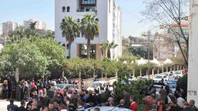 “من المستحيل تسليمنا المفاتيح شهر سبتمبر والأشغال متوقفة”