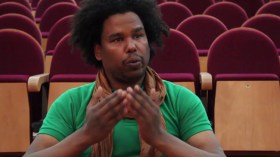 عقباوي الشيخ: “لا أستجدي منكم دعوة.. وسأكرّم في ستوكهولم”