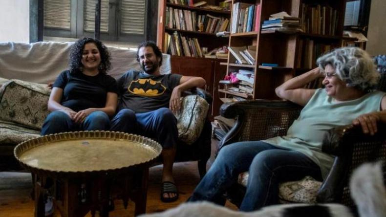 السجن يصبح منزلاً للمعارض المصري علاء عبد الفتاح!