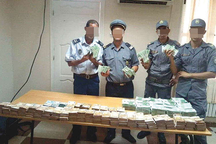 Customs’ Control: This How A Young Man Failed to Smuggle 2.2 Million Euros Into Tunisia