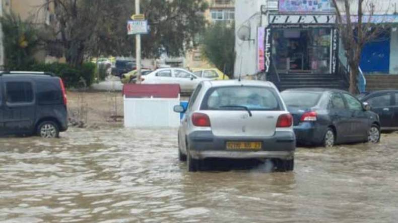 400 مليار لإزالة مخلفات الفيضانات الطوفانية بعنابة